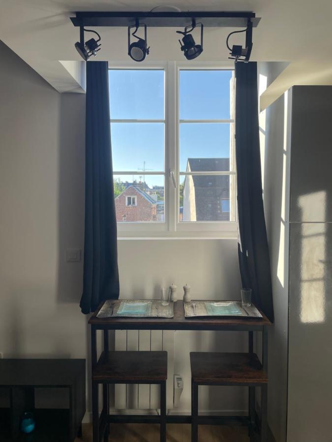 Le Nid Douillet Apartamento Amiens Exterior foto